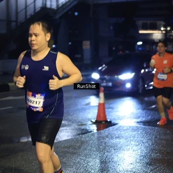 Runner Photo 7908109