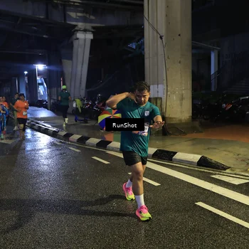 Runner Photo 7908118