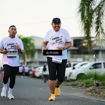 Runner Photo 7908122