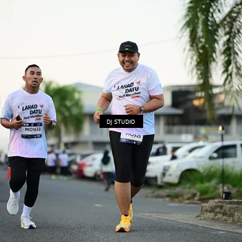 Runner Photo 7908127