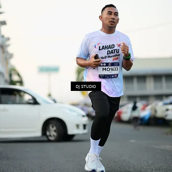 Runner Photo 7908142