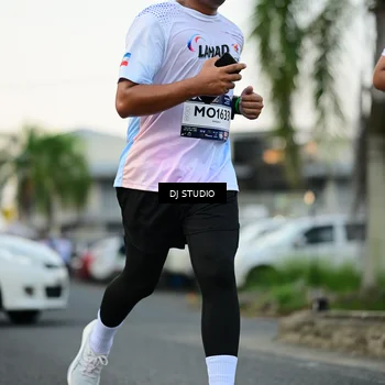 Runner Photo 7908155