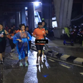 Runner Photo 7908157