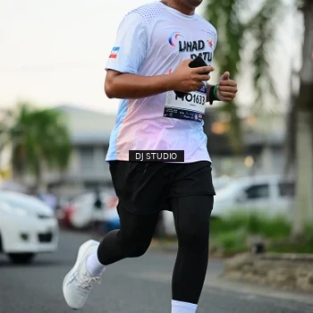 Runner Photo 7908159