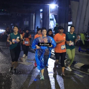 Runner Photo 7908168