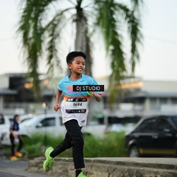 Runner Photo 7908183