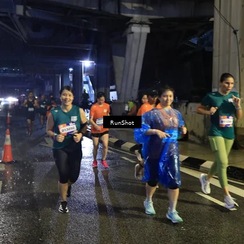 Runner Photo 7908192