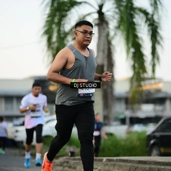 Runner Photo 7908202