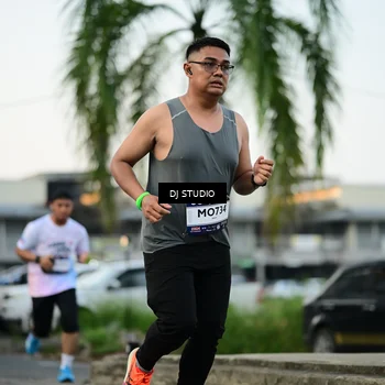 Runner Photo 7908205