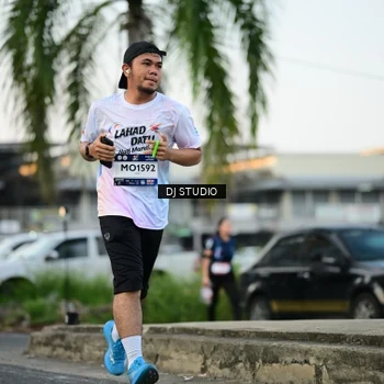 Runner Photo 7908228