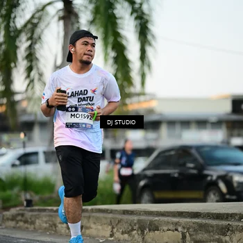 Runner Photo 7908234