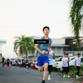 Runner Photo 7908242