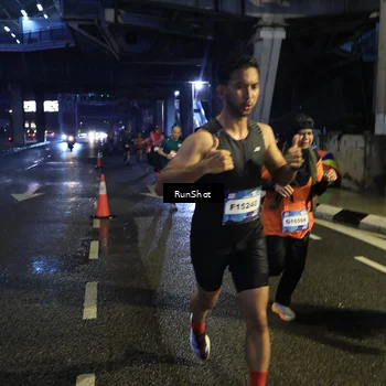 Runner Photo 7908255