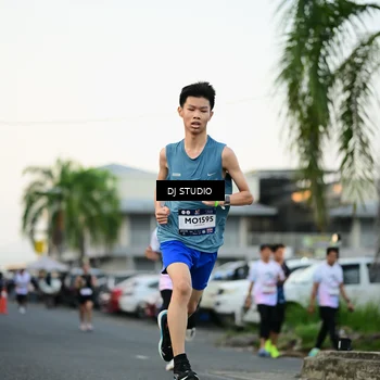 Runner Photo 7908257