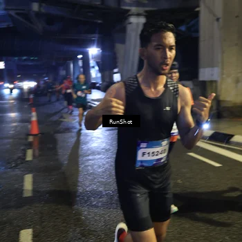 Runner Photo 7908265