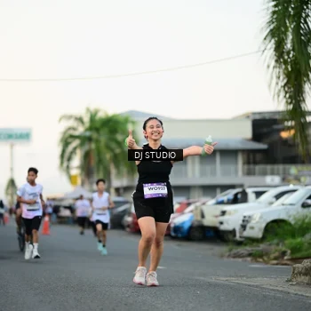 Runner Photo 7908296