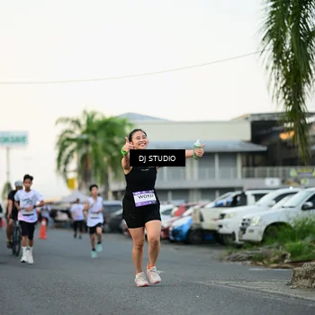 Runner Photo 7908299