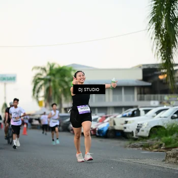 Runner Photo 7908303