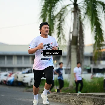 Runner Photo 7908308
