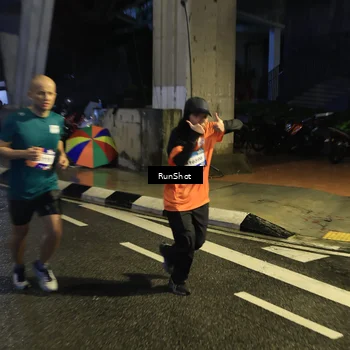 Runner Photo 7908316
