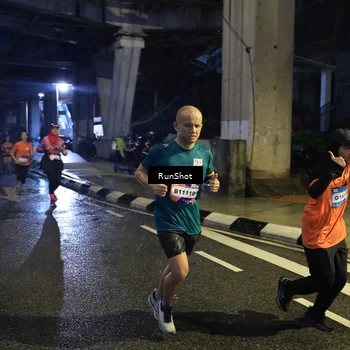 Runner Photo 7908321