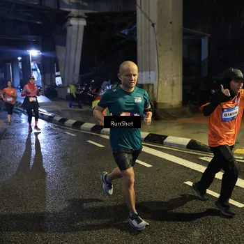 Runner Photo 7908326