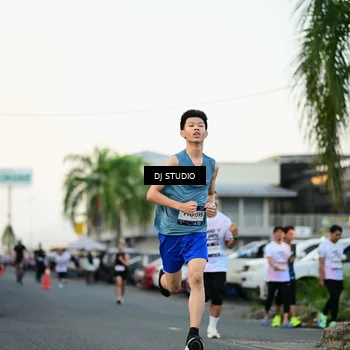 Runner Photo 7908357