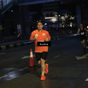 Runner Photo 7908358