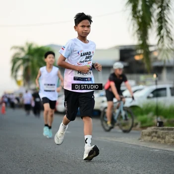 Runner Photo 7908363
