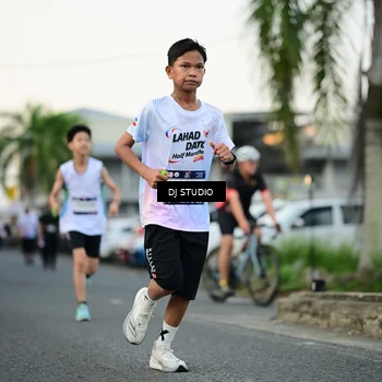 Runner Photo 7908366
