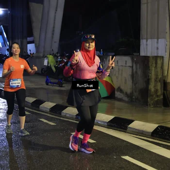 Runner Photo 7908369