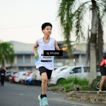 Runner Photo 7908381