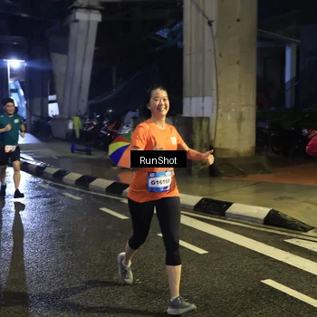 Runner Photo 7908393