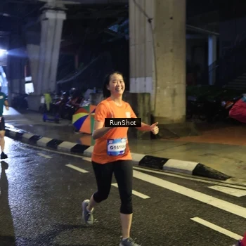 Runner Photo 7908395