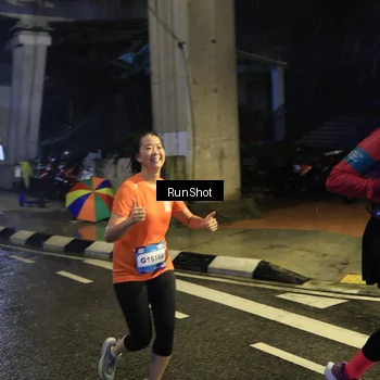 Runner Photo 7908399