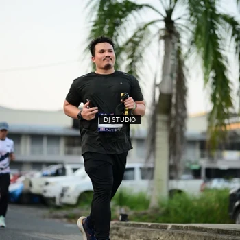 Runner Photo 7908405