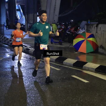 Runner Photo 7908406