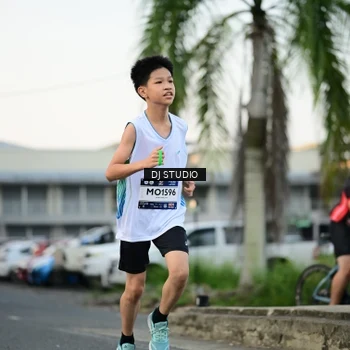 Runner Photo 7908416