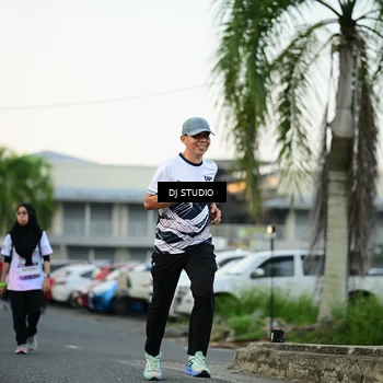 Runner Photo 7908424