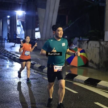 Runner Photo 7908425