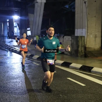 Runner Photo 7908439