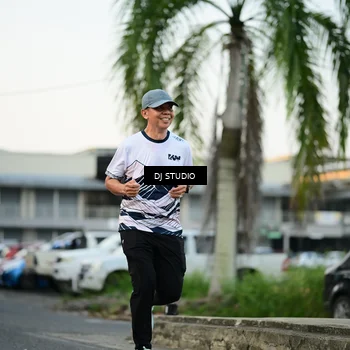 Runner Photo 7908444