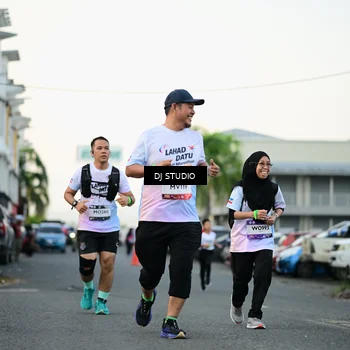 Runner Photo 7908448