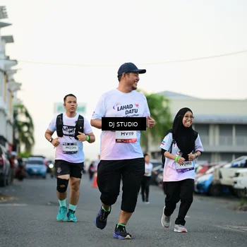 Runner Photo 7908452