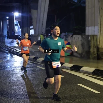 Runner Photo 7908464