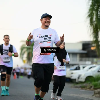 Runner Photo 7908466