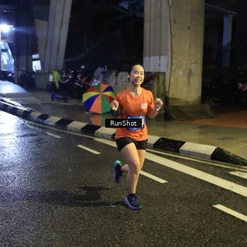 Runner Photo 7908468