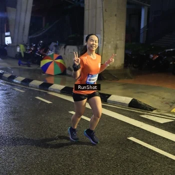 Runner Photo 7908476