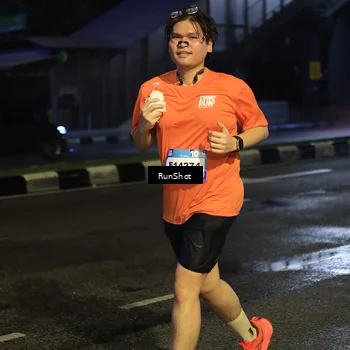 Runner Photo 7908485