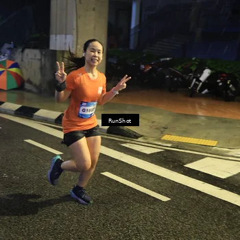 Runner Photo 7908492
